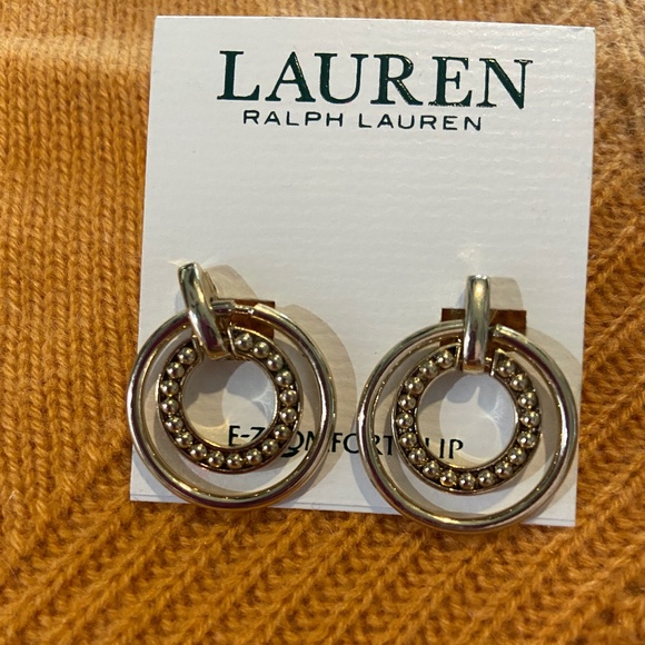 NEW Lauren Ralph Lauren Door Knocker Clip Earrings GOLD TONE NWT - Picture 3 of 4